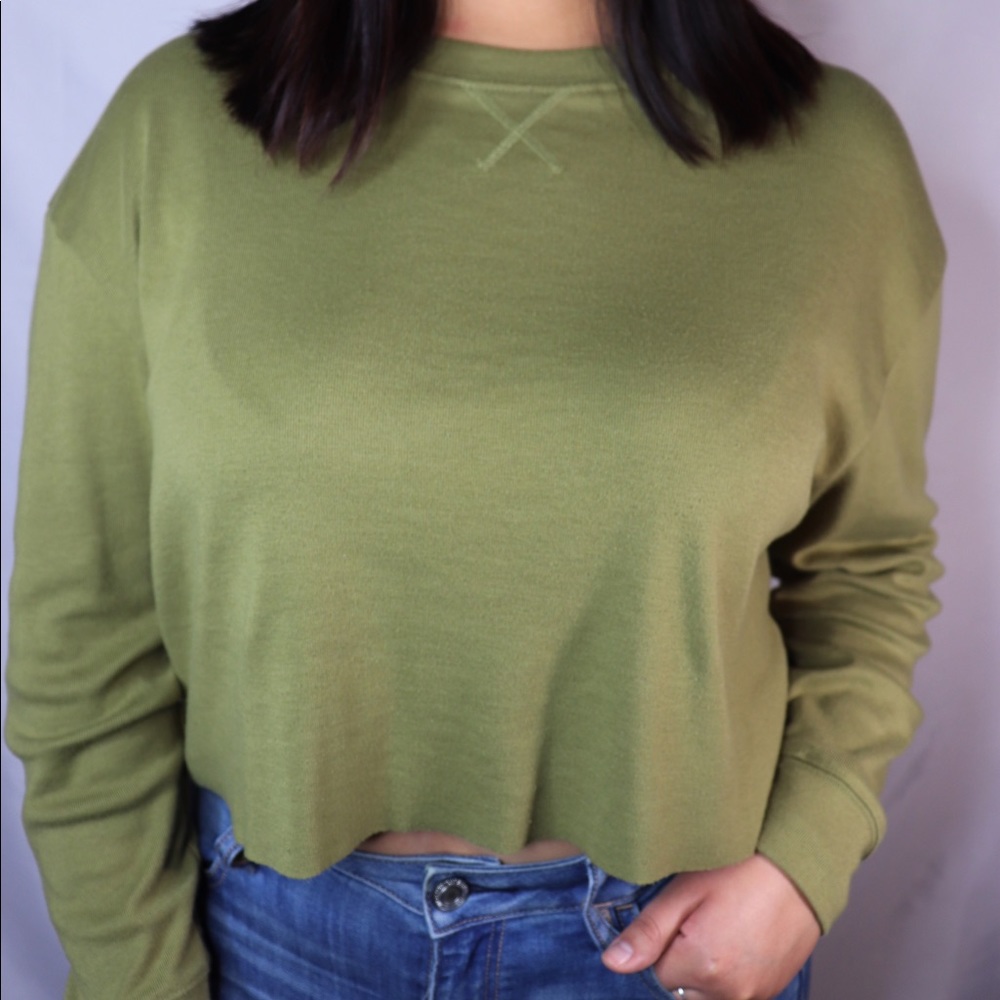 Cropped Sweatshirt
